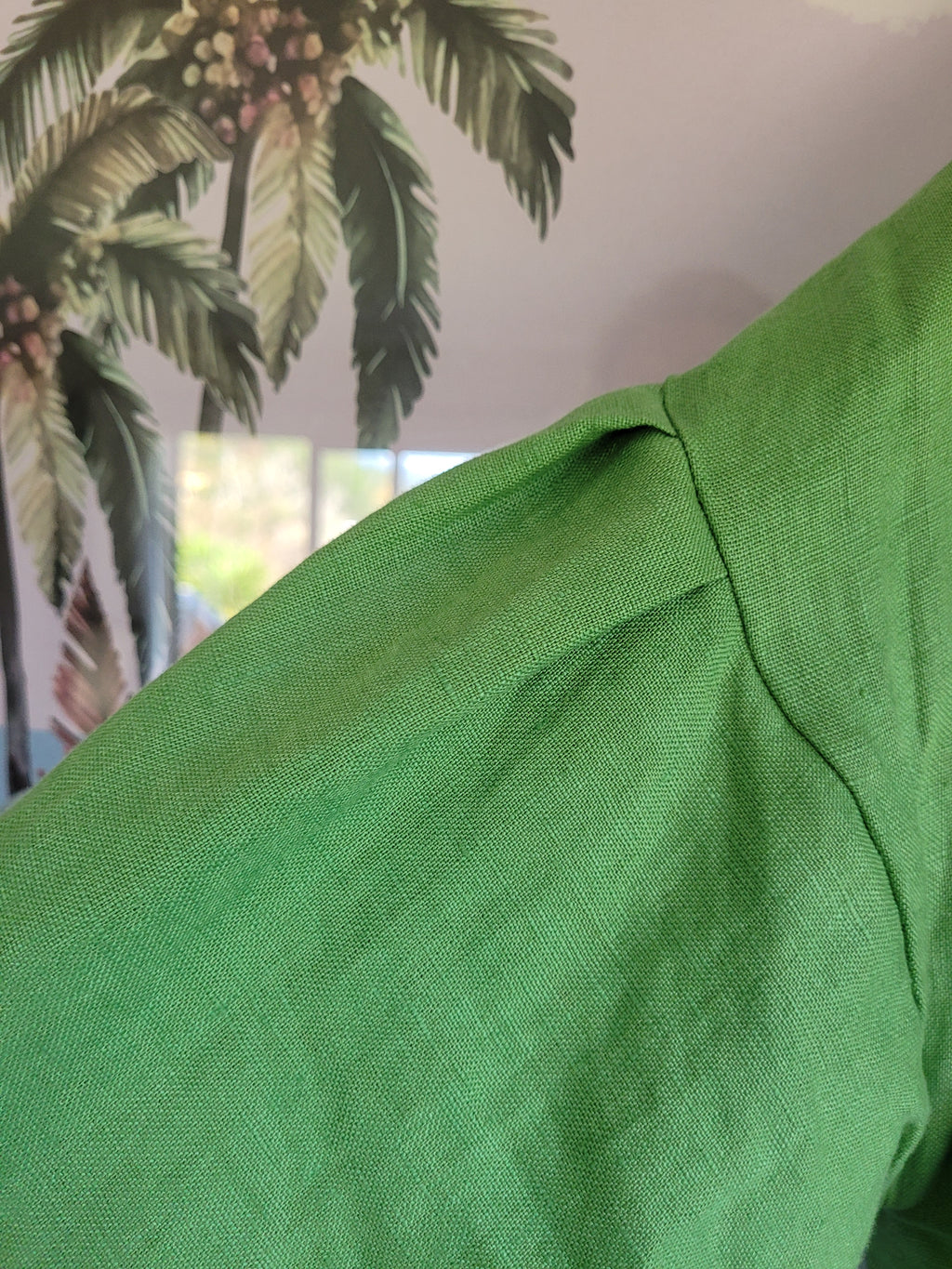 "Tokatea" Pure Linen Wrap Top – Kashmir Green Size 14